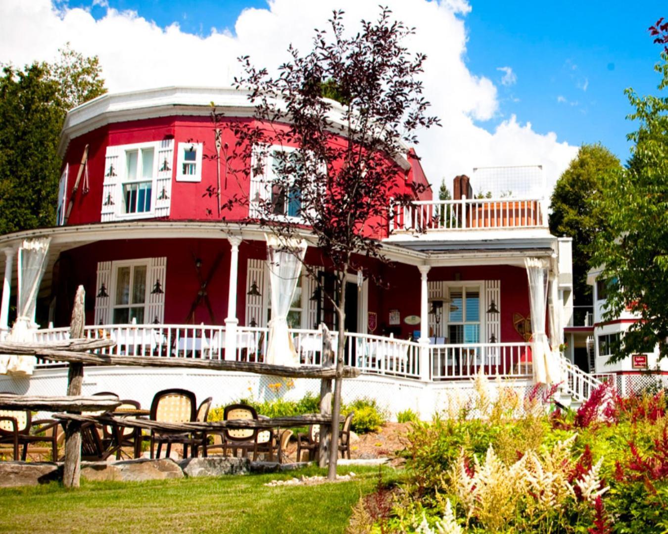 Auberge De La Tour Du Lac Sainte-Agathe-des-Monts Dış mekan fotoğraf